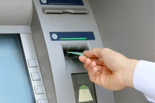 الشبابيك البنكية ببنسركاو