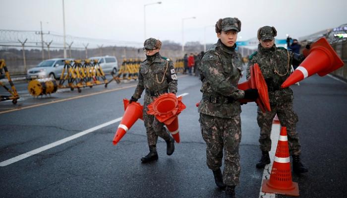 60 183226 panmunjom town war peace between the two