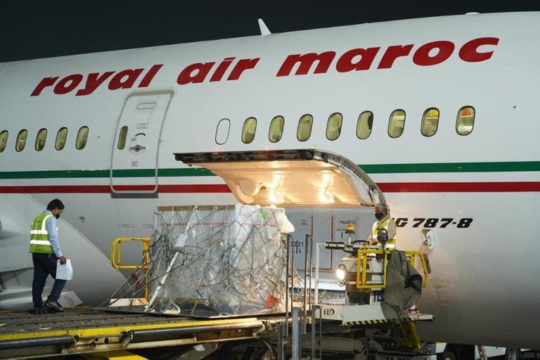 وصول شحنة جديدة من اللقاح المضاد لفيروس كورونا إلى المغرب