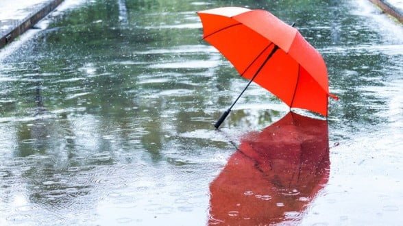 نشرة خاصة.. أمطار قوية وثلوج مرتقبة بعدد من المناطق المغربية يومي الأحد والإثنين