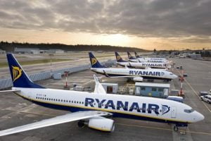 Ryanair 116943572