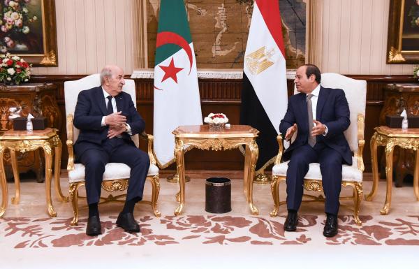 SISI 1643101852