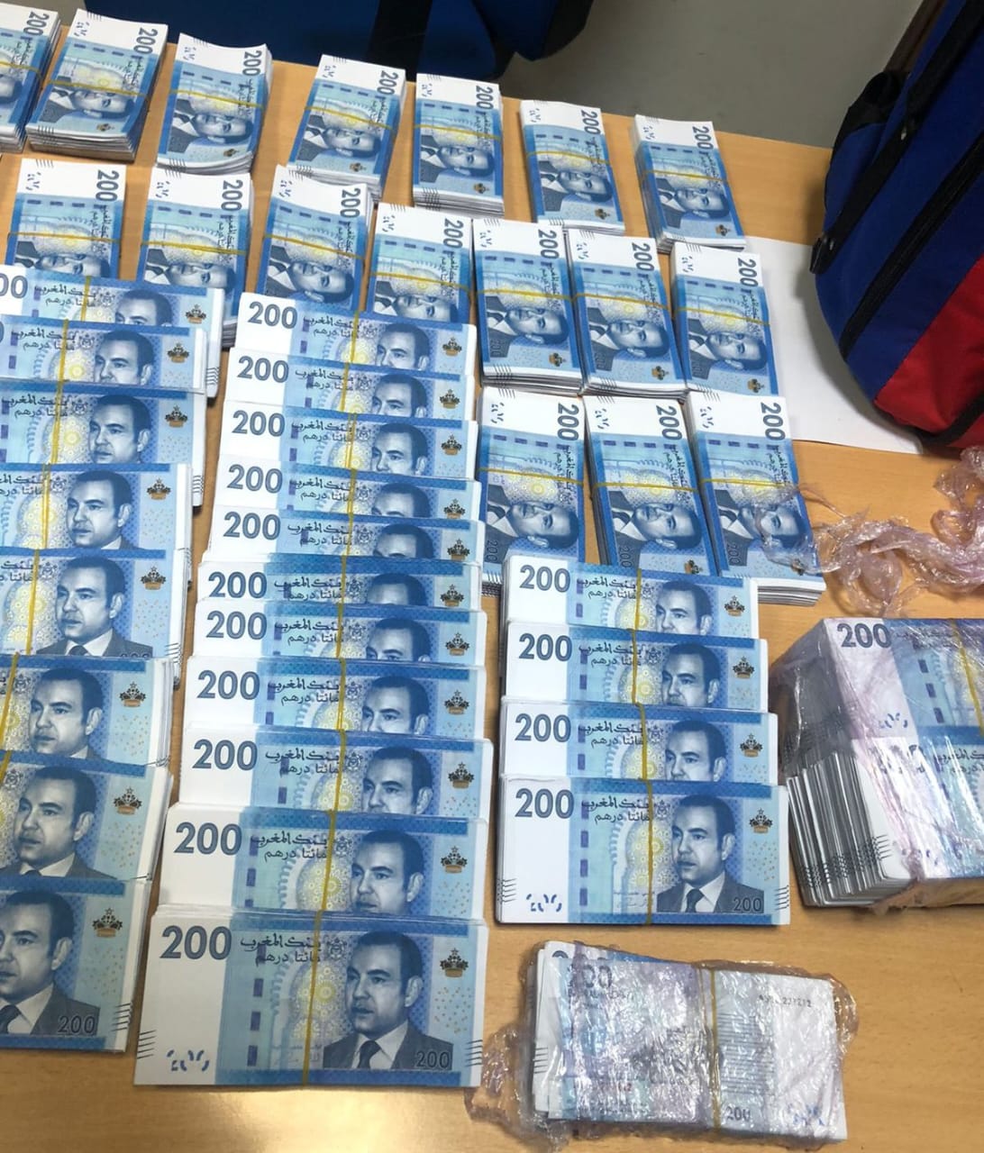 الأوراق النقدية الزورة المجوزة