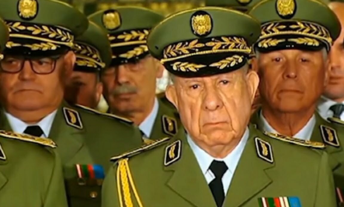 الجزائر