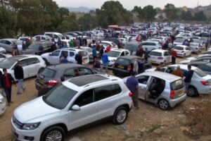 بسبب ارتفاع أسعار المحروقات المغاربة يبيعون سياراتهم