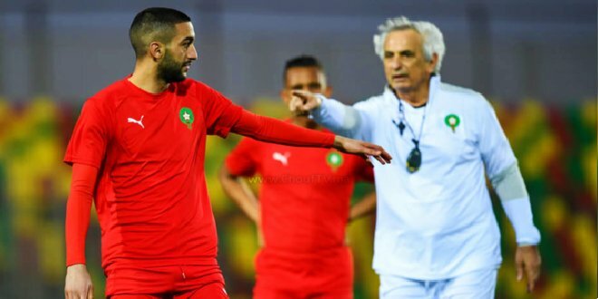 حكيم زياش ومدرب المنتخب المغربي
