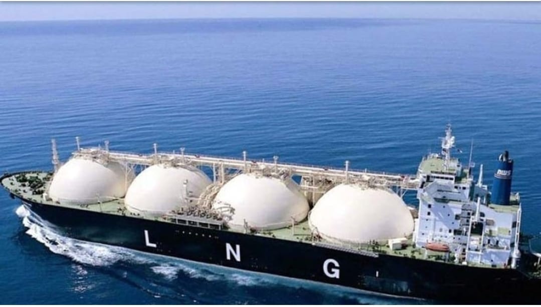 المغرب يستقبل أول باخرة للغاز الطبيعي المسال في غضون أسبوعين لتعويض نقص الإمدادات