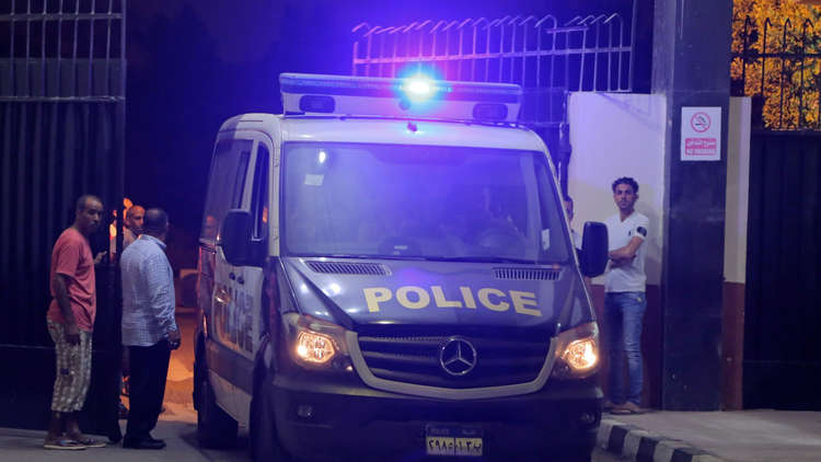 جريمة مروعة أمام مسجد خلال صلاة التراويح