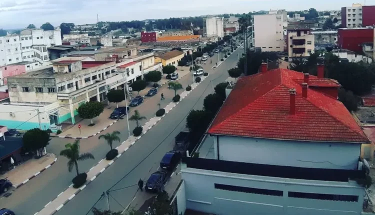سيطرة عائلة نافذة على مجالس منتخبة بجهة الغرب يجر عليها انتقادات واسعة