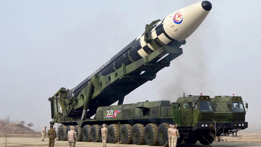 كوريا-الشمالية،-سلاح-نووي،-سلاح-فتاك،-صاروخ