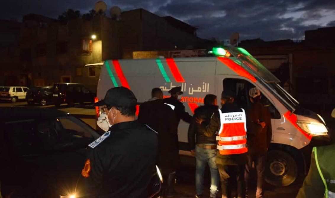 توفيق شابين بآيت ملول بسبب فضيحة غير أخلاقية داخل سيارة