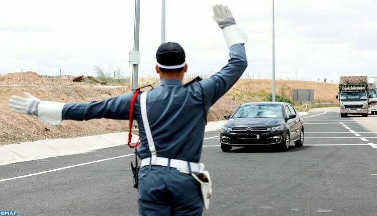 رجال الدرك الملكي يقفون على مفاجأة داخل سيارة قادمة من الشمال