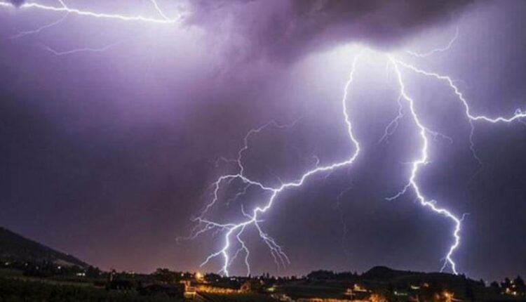 طقس السبت.. أمطار رعدية بعدد من مناطق المملكة