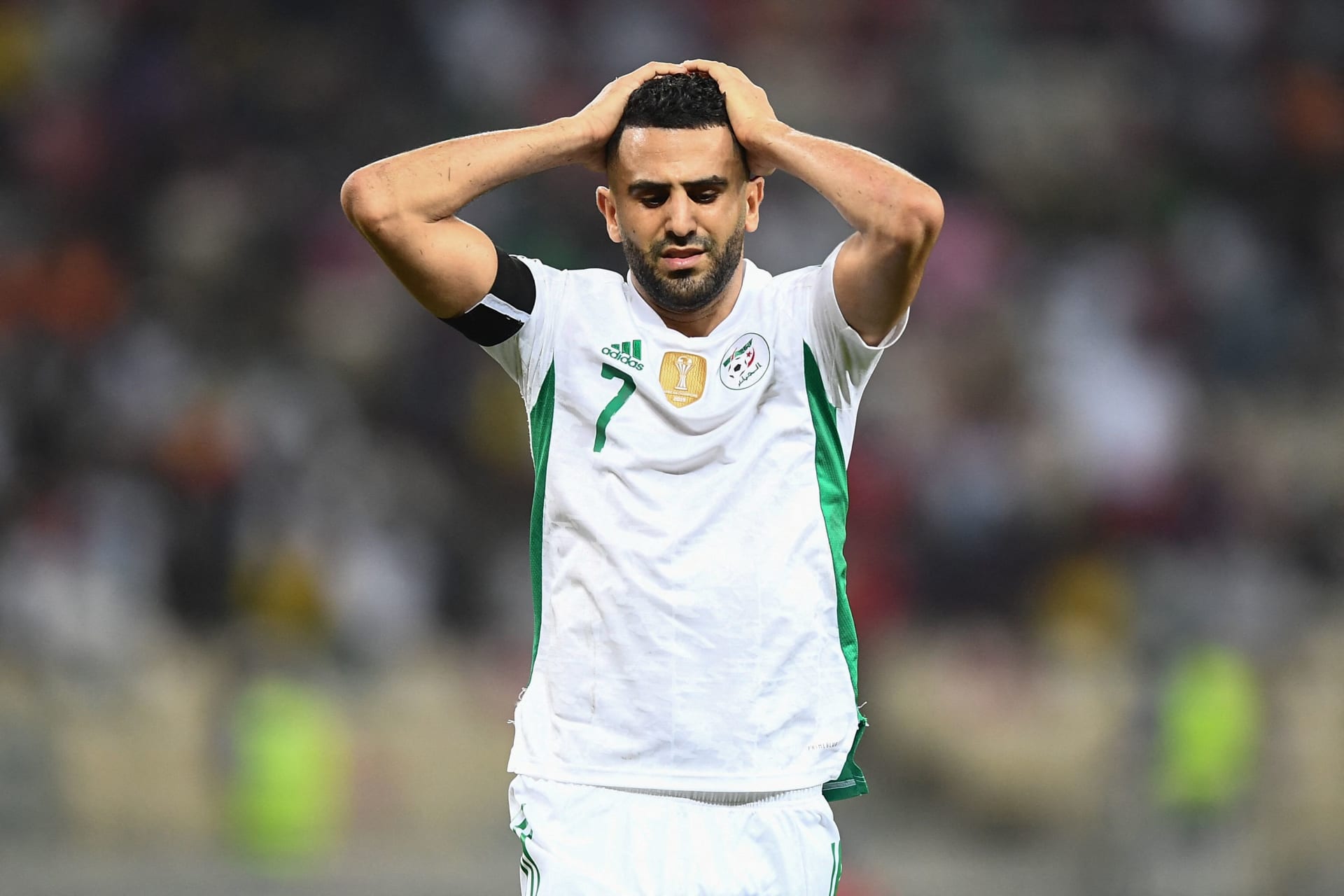 محرز يتحول ل عدو للنظام الجزائري بسبب المغرب
