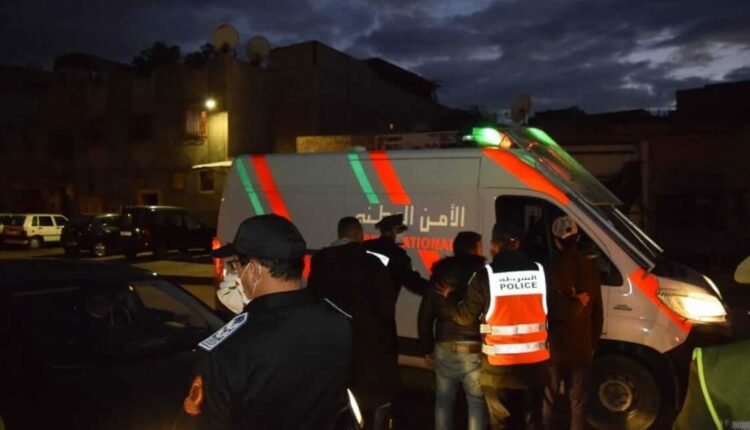 الأمن يكشف عن مفاجأة بمنزل أحد مروجي أجهزة الغش في الامتحانات (صورة)