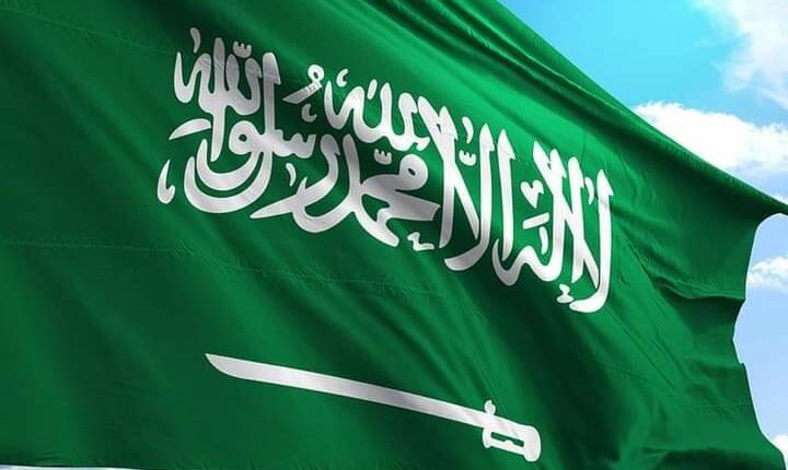 بالصور.. العثور على نقش أثري من زمن الخلفاء الراشدين في السعودية