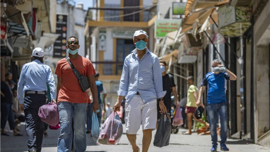 عضو باللجنة العلمية يكشف موعد ذورة الموجة الجديدة من انتشار فيروس كورونا بالمغرب
