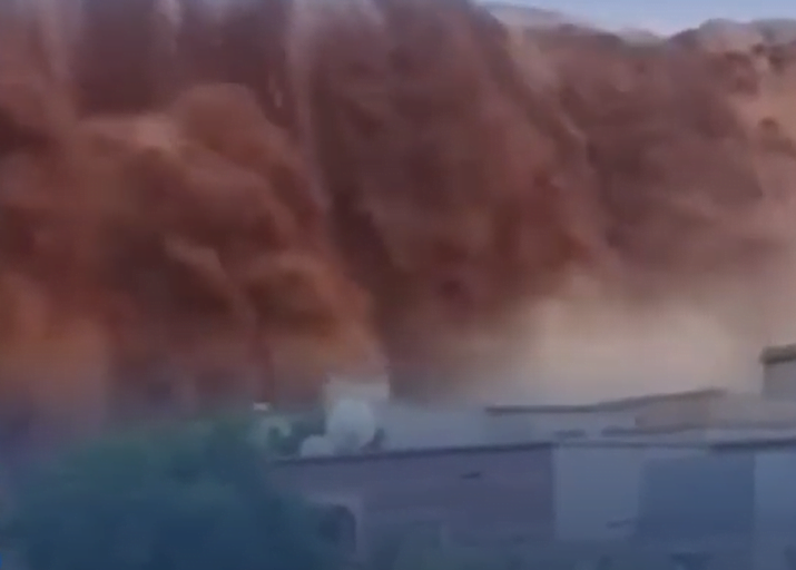 فيديو مهيب لفيضانات غير مسبوقة بتارودانت
