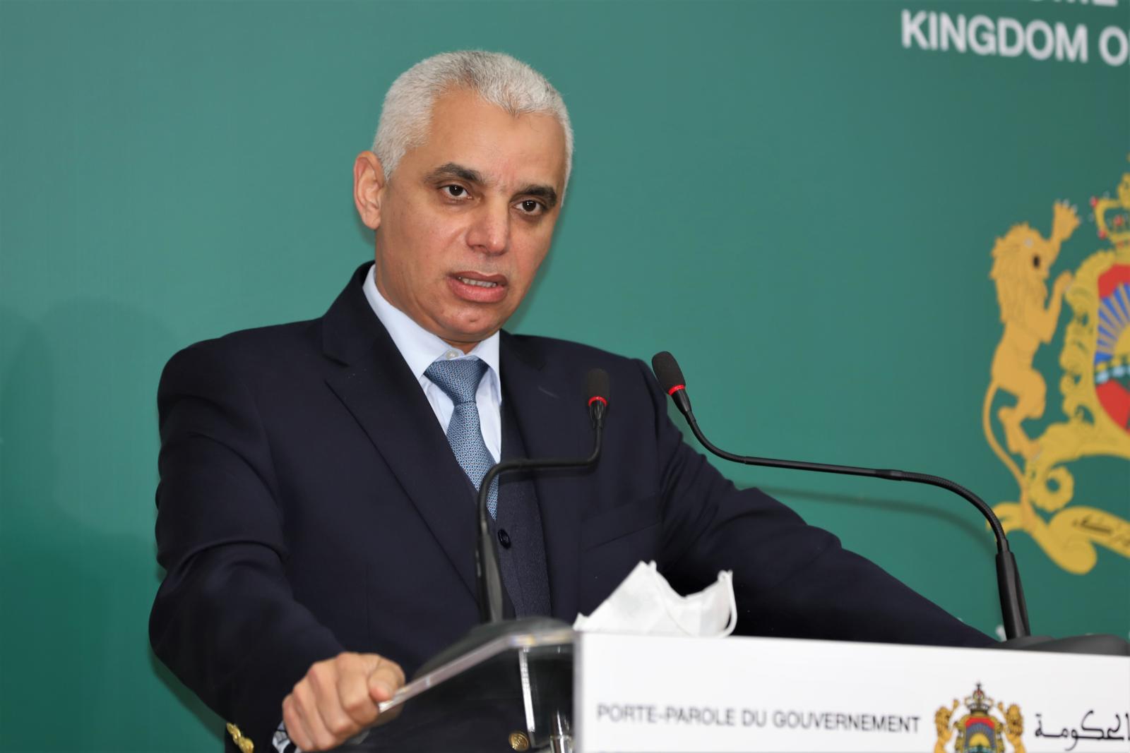 لضمان ظروف صحية جيدة آيت الطالب يستعرض خطة استقبال الجالية