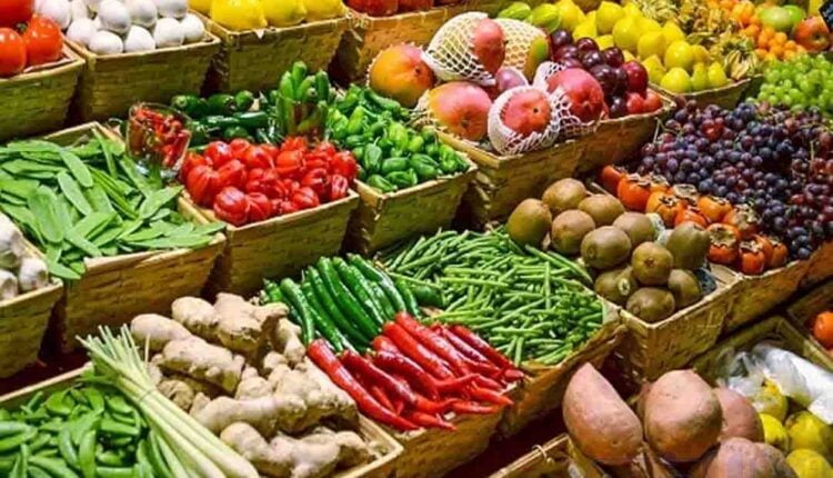 أسعار البيع بالتقسيط للخضروات والفواكه في أسواق المملكة اليوم الخميس