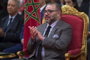 تهنئة ملكية للبطل العالمي سفيان البقالي