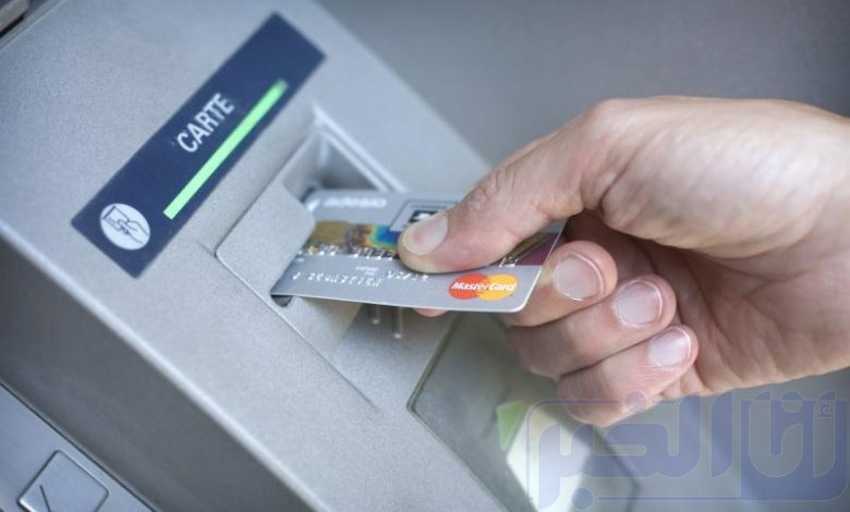 خطأ تقني يحول الملايين لحساب موظف والأخير يقوم بخطوة مفاجئة
