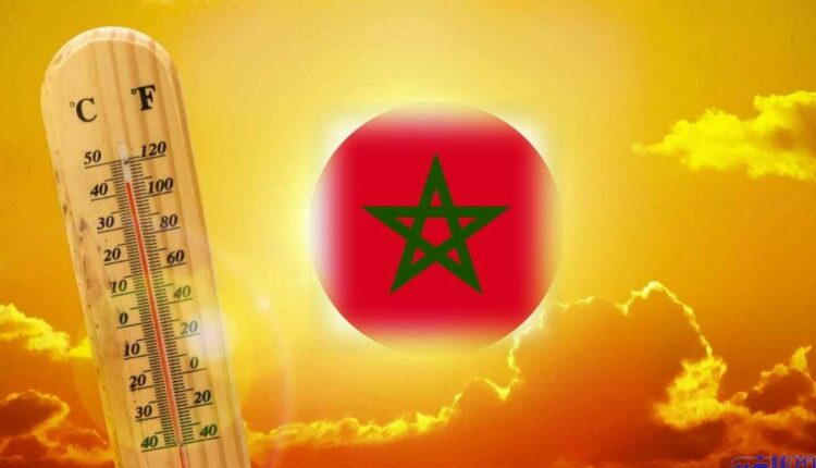 طقس المغرب.. انخفاض في درجات الحرارة غدا الثلاثاء