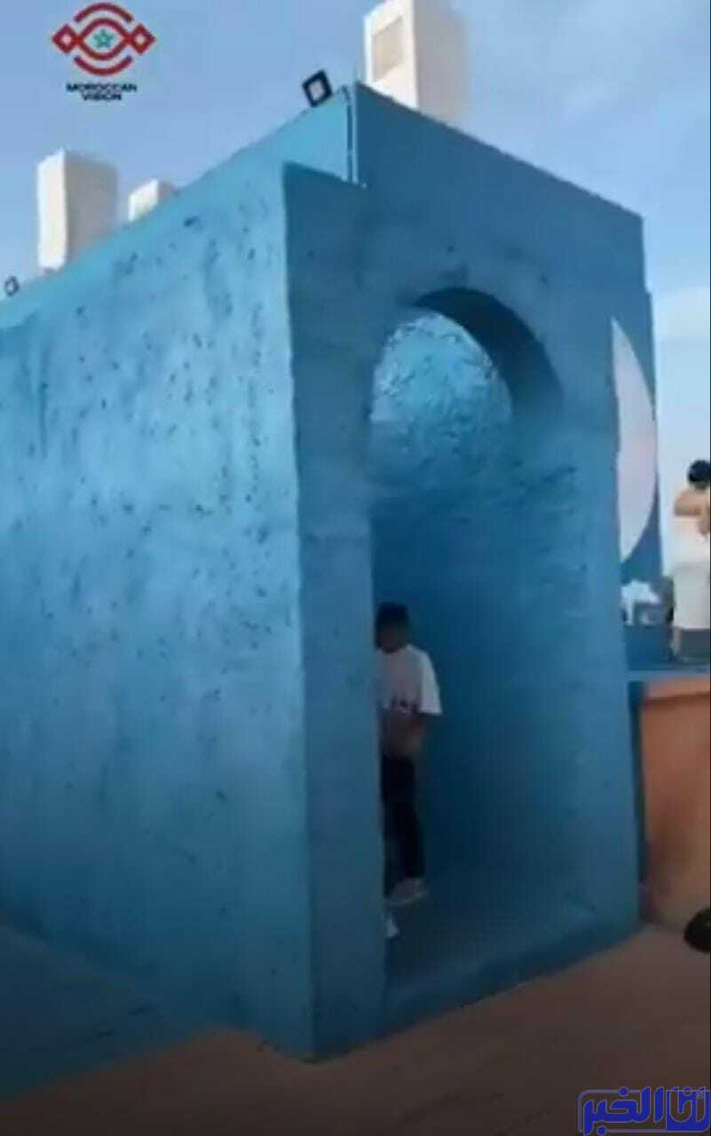 2222