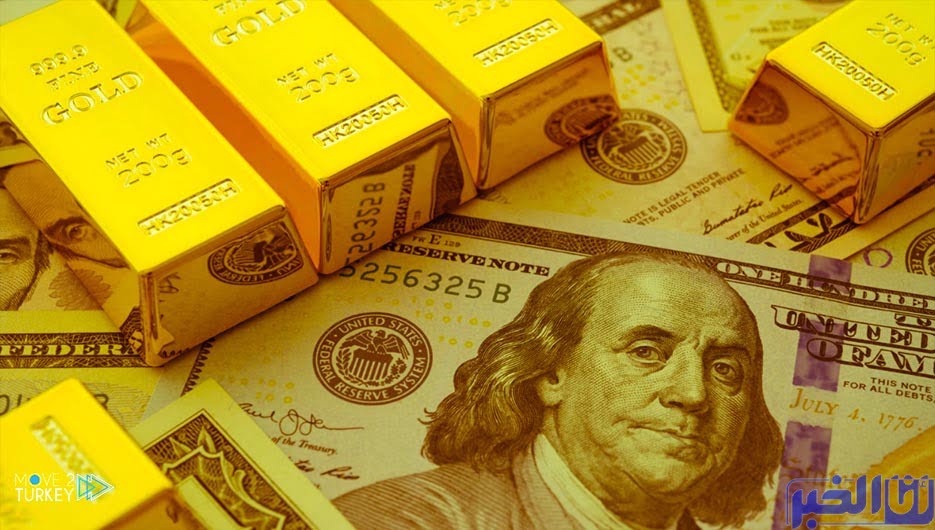 أسعار الذهب تتراجع والدولار يرتفع مرة أخرى