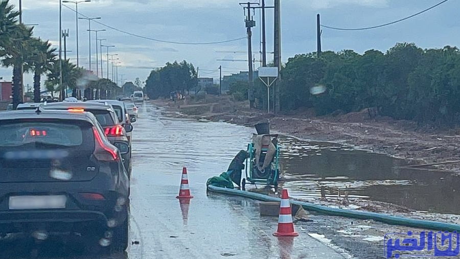أمطار رعدية تشل حركة المرور ببولمان