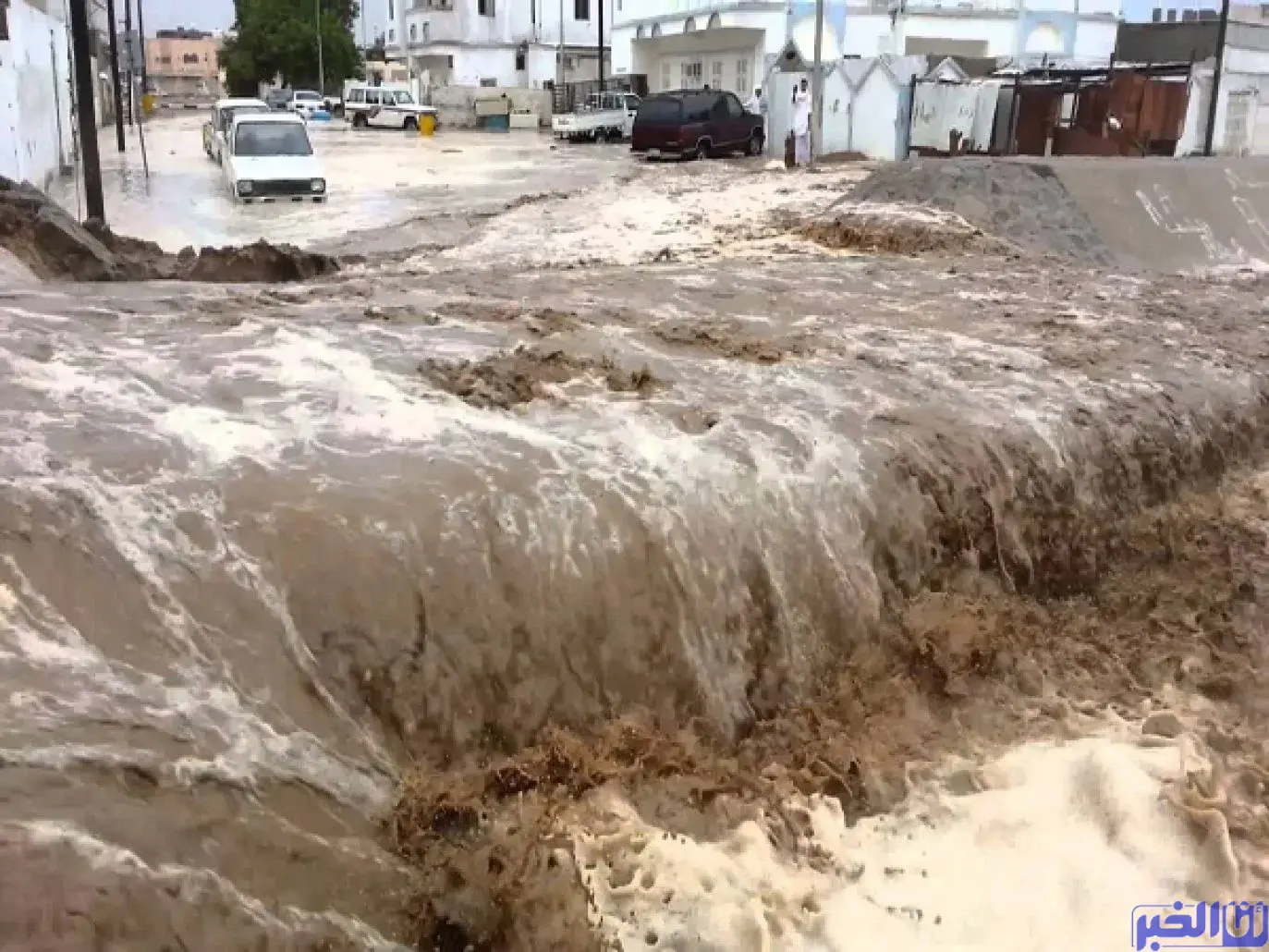إقليم أزيلال.. سيول جارفة تنهي حياة فتاتين