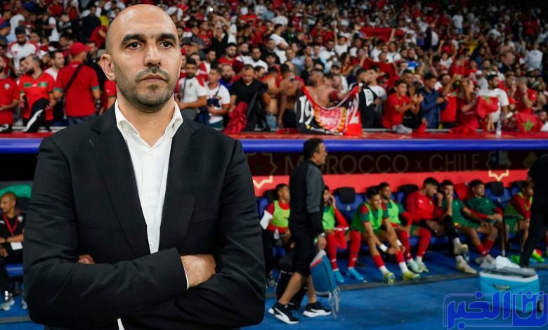 لاعب مغربي يغادر معسكر المنتخب وهو غاضب من وليد الركراكي