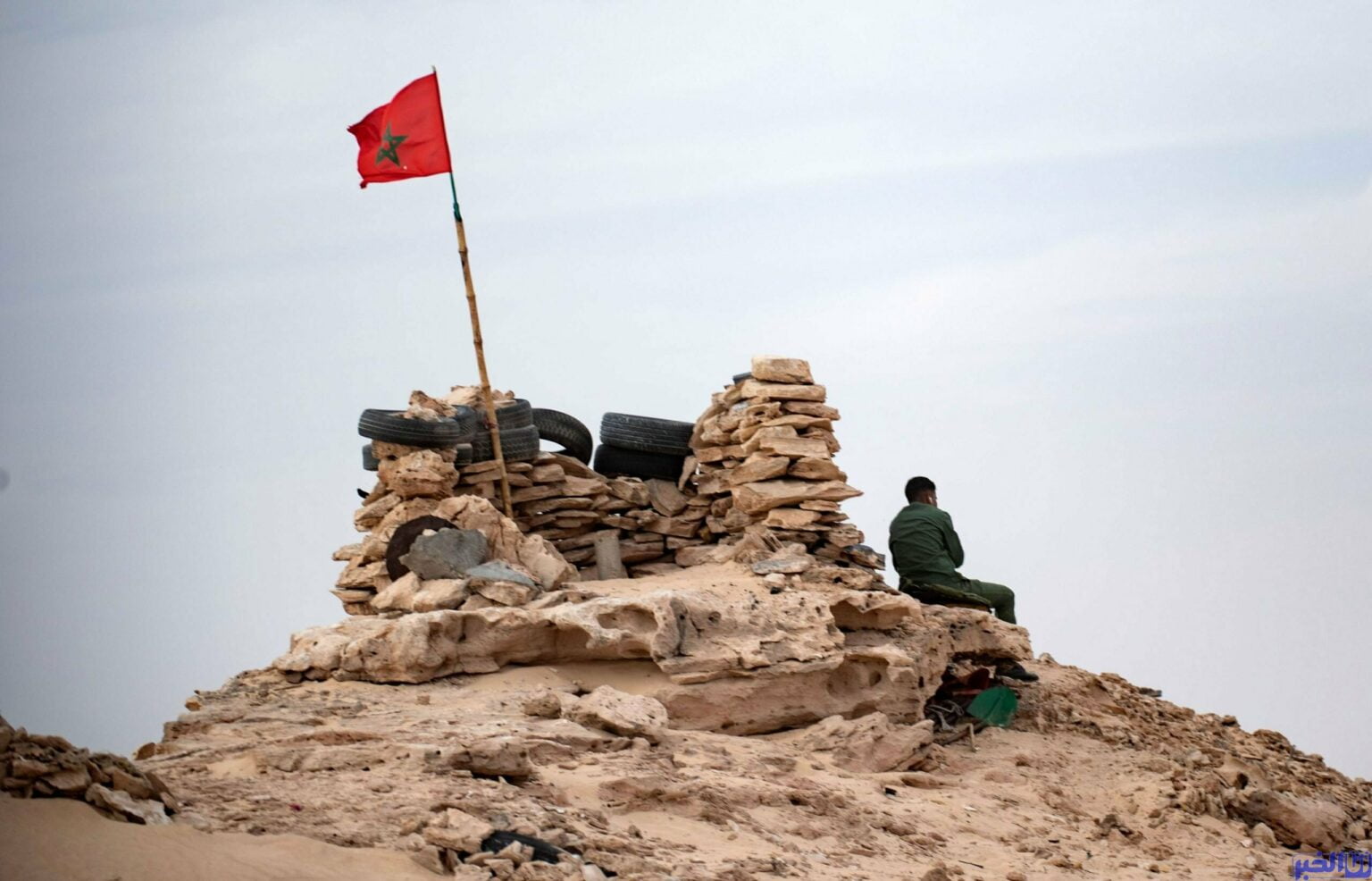 إحالة 16 عسكريا على محاكمة فورية بسبب "خطأ جسيم" على الحدود المغربية