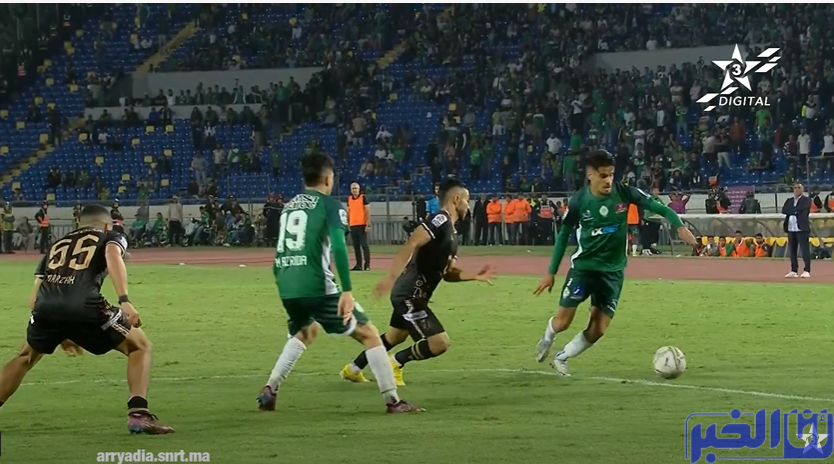 الرجاء ينتصر على حسينة أكادير بهدف مثير ـ فيديو ـ