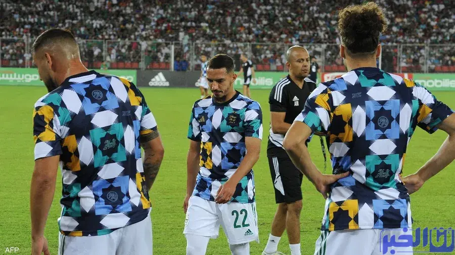 شركة "أديداس" تتحدى المغرب بسبب قميص الجزائر