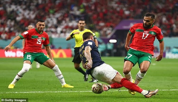 صحفية ماركا المغرب يستحق ضربة جزاء