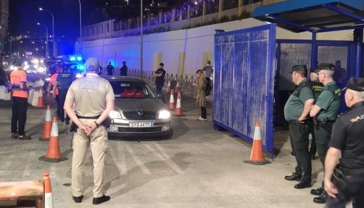 الحدود الجمركية بباب سبتة المحتلة