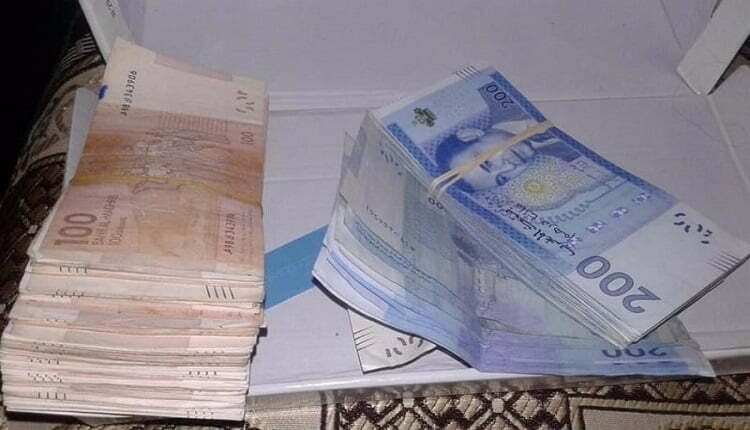 مراكش موثقة تستولي على أموال