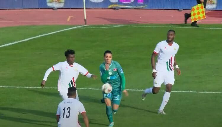 من مباراة الرجاء البيضاوي والجيش الملكي