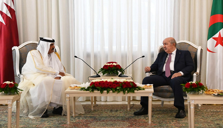 عبد المجيد تبون يستقبل والِد أمير دولة قطر