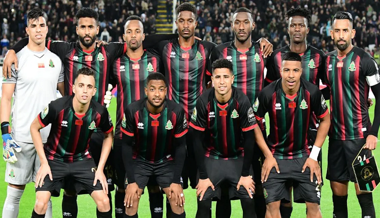 الاتحاد الأفريقي يعين حكم مباراة الجيش الملكي وأسكو دي كارا التوغولي