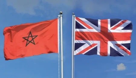 بريطانيا تسابق الزمن لإنجاز الربط الطاقي البحري مع الصحراء المغربية
