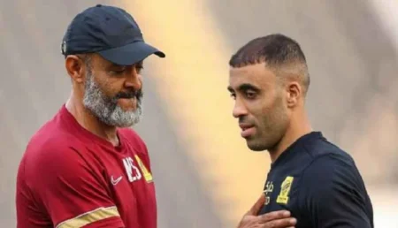 نونو سانتو يوضح سبب غياب حمد الله عن مباراة الأخدود