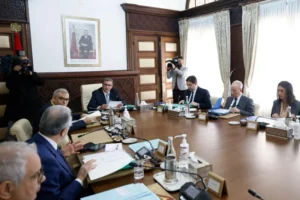 مجلس الحكومة يطلع على بروتوكولي تعديل ومشروع قانون بشأن اتفاقية الطيران المدني الدولي