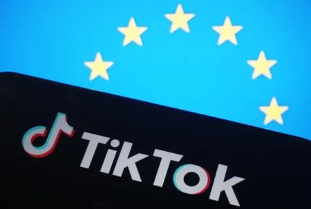 الاتحاد الأوروبي يفتح تحقيقا حول حماية "تيك توك" و"يوتيوب" للقاصرين