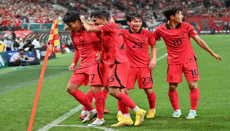 المنتخب الكوري يفوز على نظيره السنغافوري