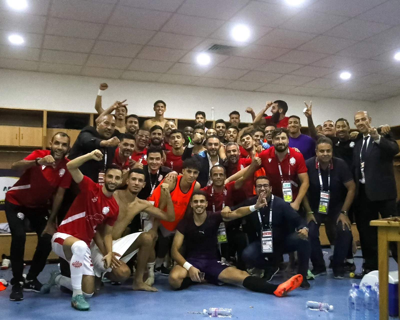 الوداد الرياضي يُسْعِد الجماهير المغربية بالتأهل للنهائي 'الدوري الافريقي