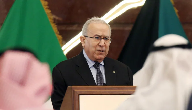 وزير خارجية الجزائر السابق يحضى بمنصب جديد