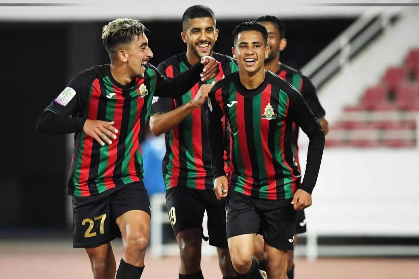 فريق الجيش الملكي يفوز على مضيفه المغرب الفاسي 3-1
