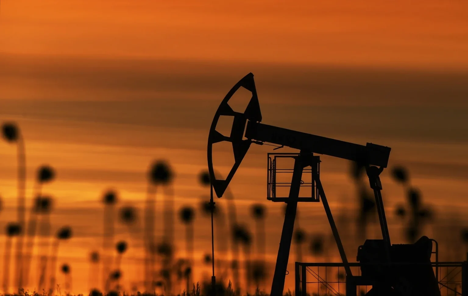 أسعار النفط ترتفع للجلسة الثانية على التوالي